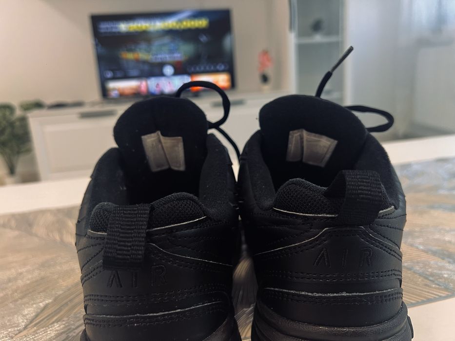 Nike Air Max Monarch - nr 40