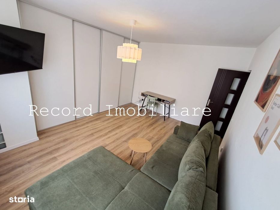 Apartament decomandat 2 camere 54 mp, parcare privata Floresti