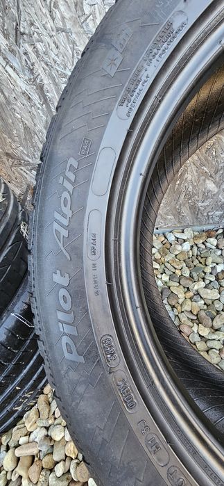 Anvelope Michelin Pilot Alpin PA4 M+S 235/55 R18 104V XL