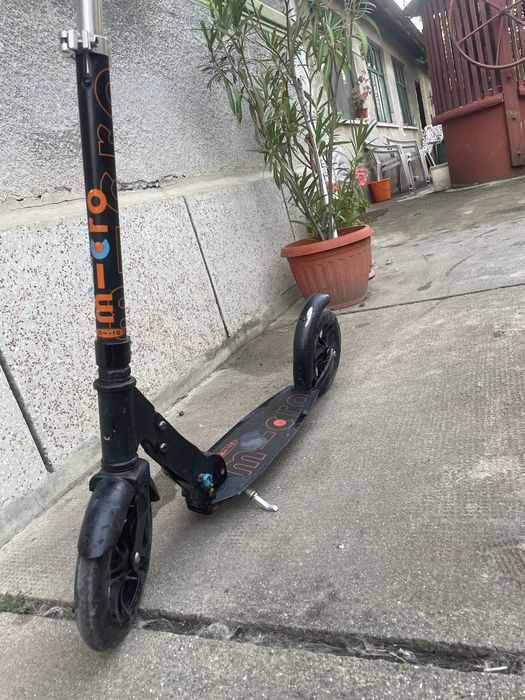 Trotineta Micro in stare buna de utilizare