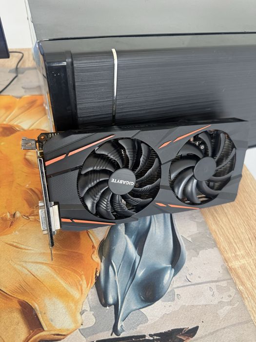 Видеокарта rx570 4gb