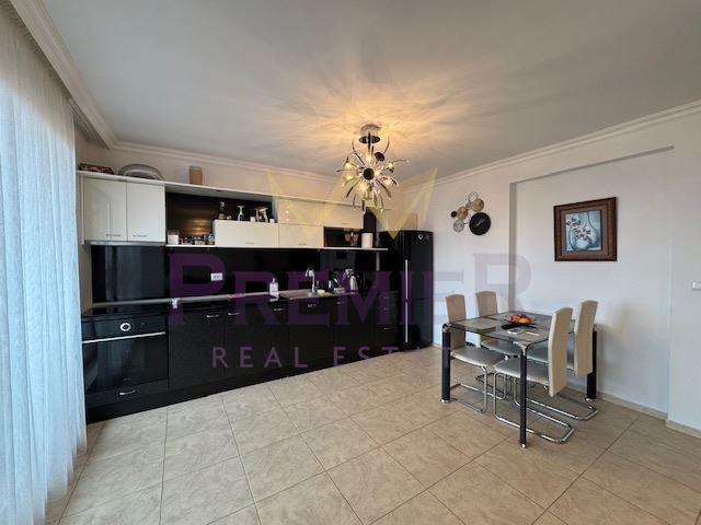 Продава се Тристаен апартамент в Свети Влас - 112 кв.м за 1812 €/кв.м - Снимка #6