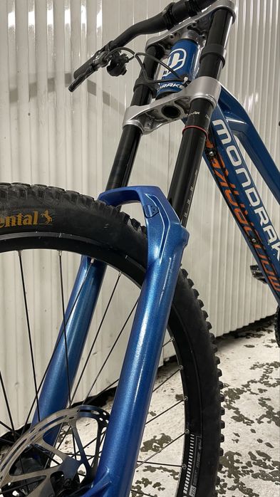 Mondraker Summum SE Pro ( downhill, freeride, full suspension )