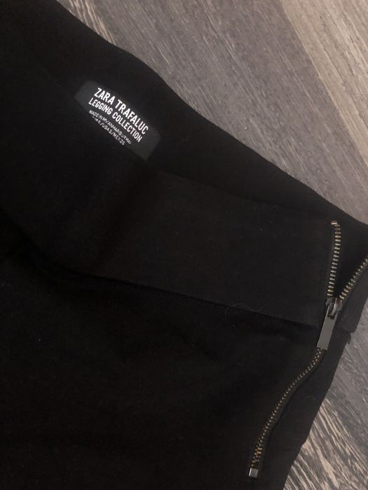 Панталон на Зара