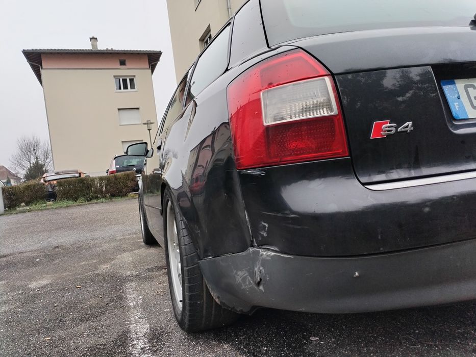 Vând sau schimb Audi a4 19 tdi 101 cp