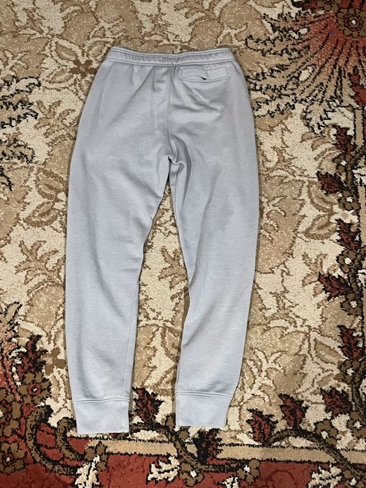 Сиво долнище Under Armour (ОРИГИНАЛНО)