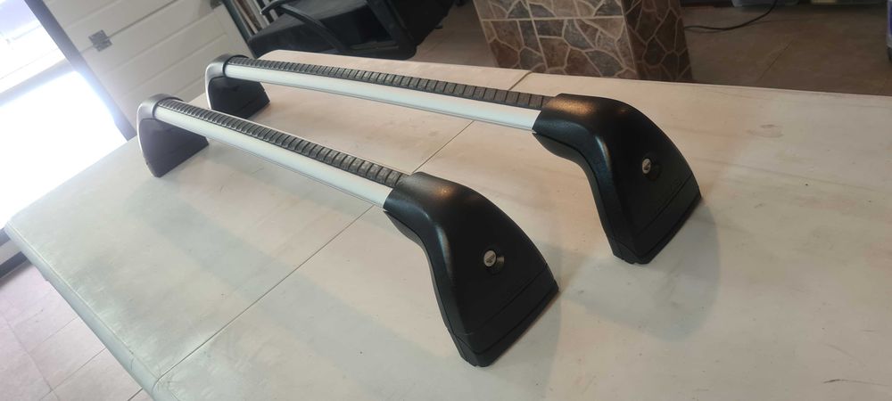 Мазда 2-греди-багажник -thule хонда сивик