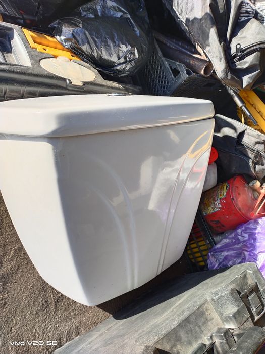 Продам бочёк от унитаза