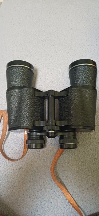 Binoclu armata de metal ca nou