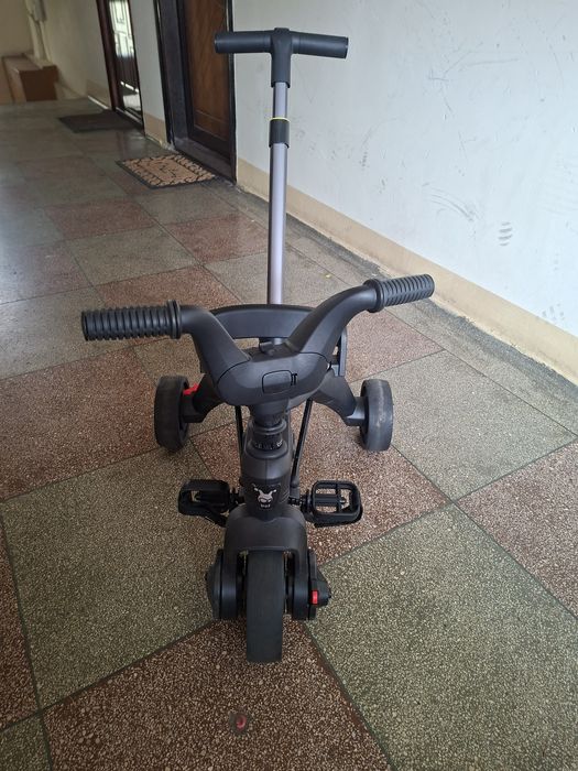 Tricicletă pliabilă Doona Liki Trike S3 – aproape nouă