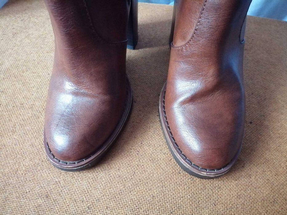 №36 Bata дамски боти естествена кожа