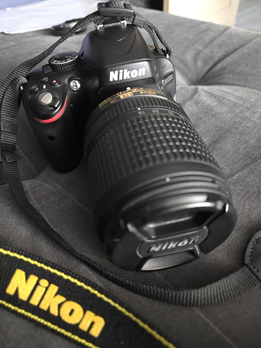 Продам зеркальный фотоаппарат Nikon D5100
