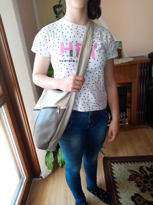 Продавам НОВА дамска чанта от естествена кожа