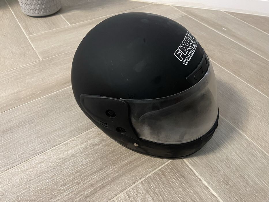 Casca Fixato Negru Mat