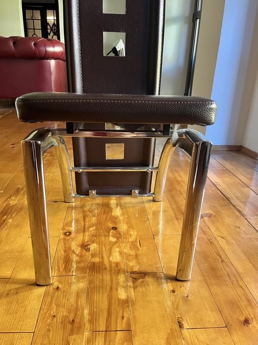 Set 6 scaune maro – piele ecologică
