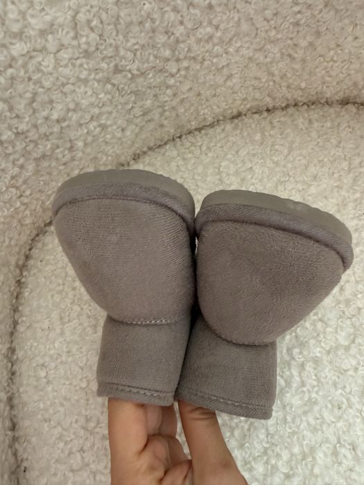 Два чифта / бебешки ботушки H&M