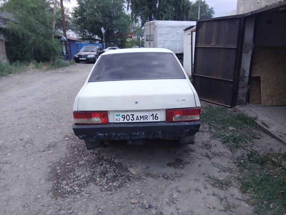 прадаю машину срочно!!!