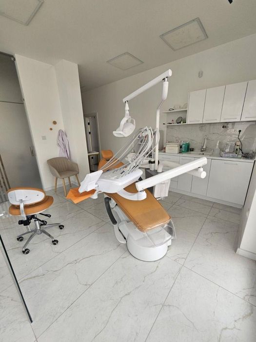 Зъболекарски кабинет под наем в кв. Кючук Париж