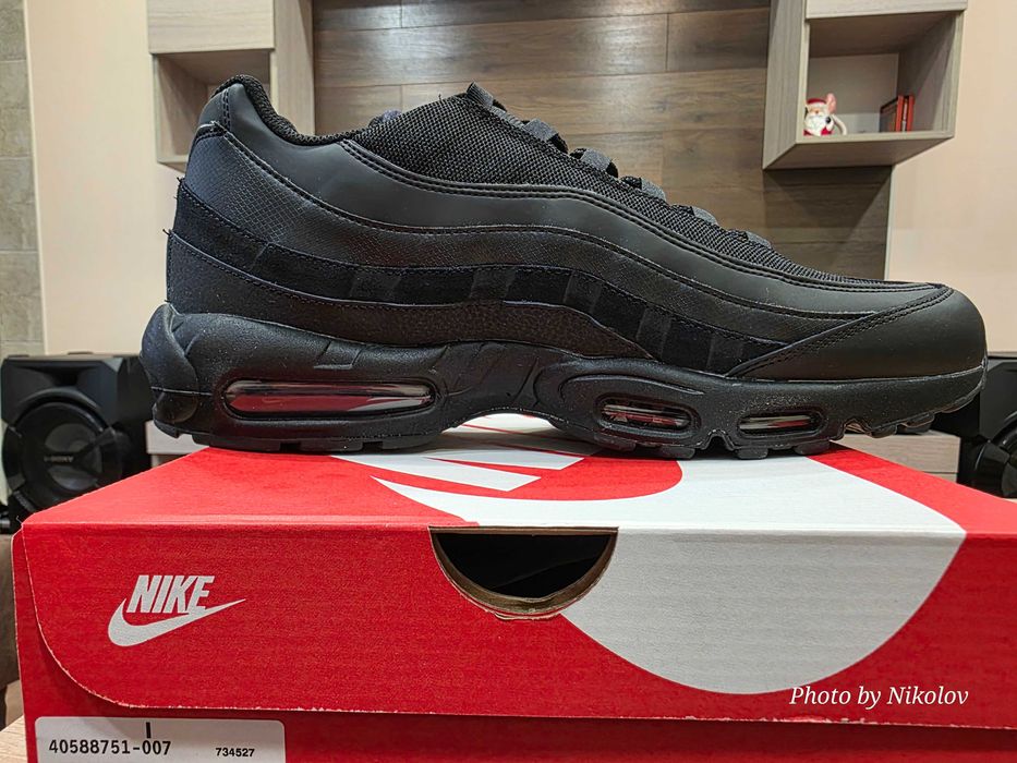 Маратонки NIKE AIR MAX 95 ESSENTIAL 2 Чифта