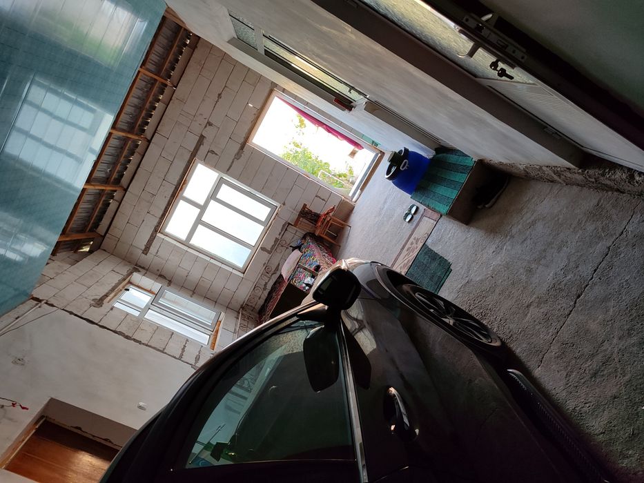 Tezda 19-mkr.dan hovli sotiladi