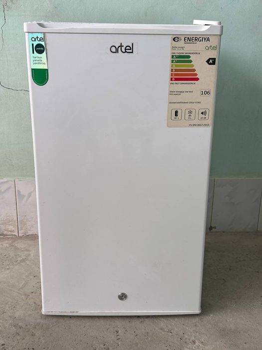 Продаётся Мини холодильник Artel