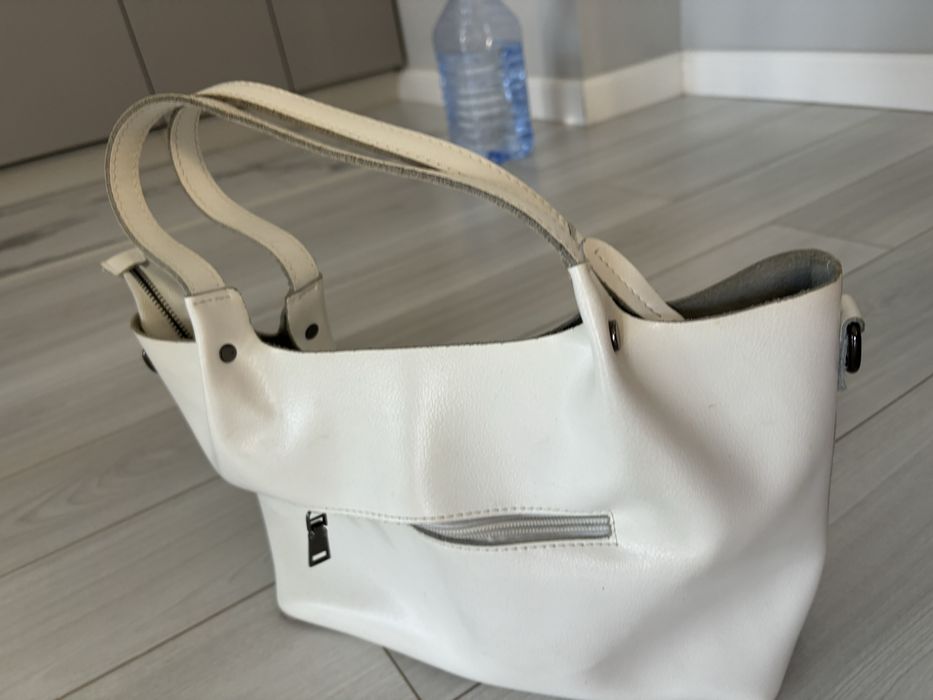 Сумка кожаная victoria beckham