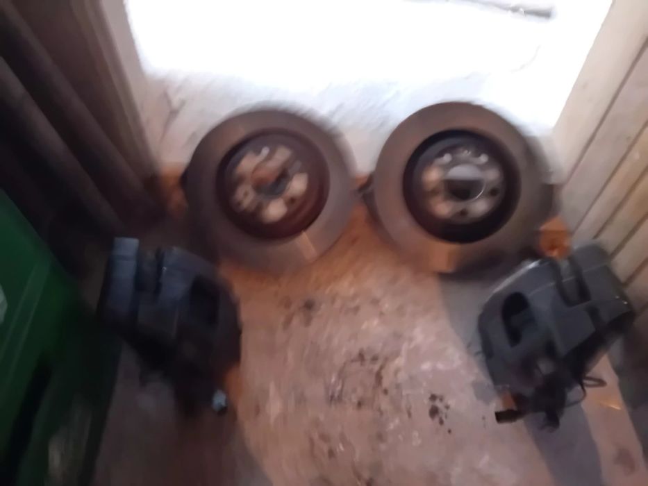 Комплект дискове+апарати Ауди А6 С6 фейслифт 4.2 fsi