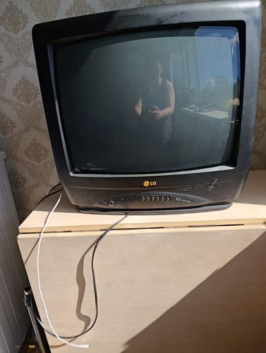Телевизор хороший