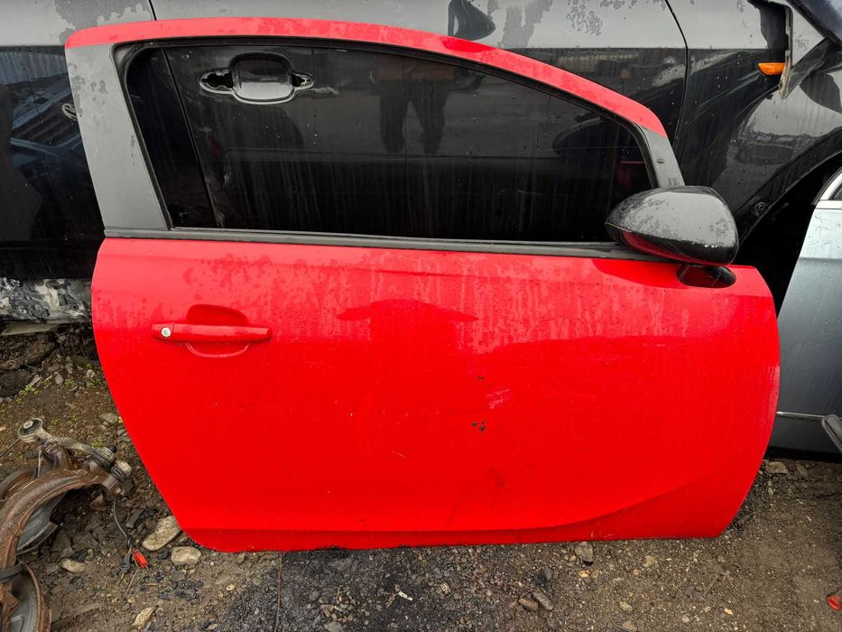 Usa dreapta fata Opel Combo an 2013