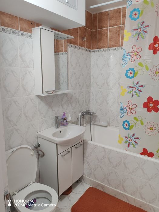 Închiriez Garsonieră Brazda Regim Hotelier
