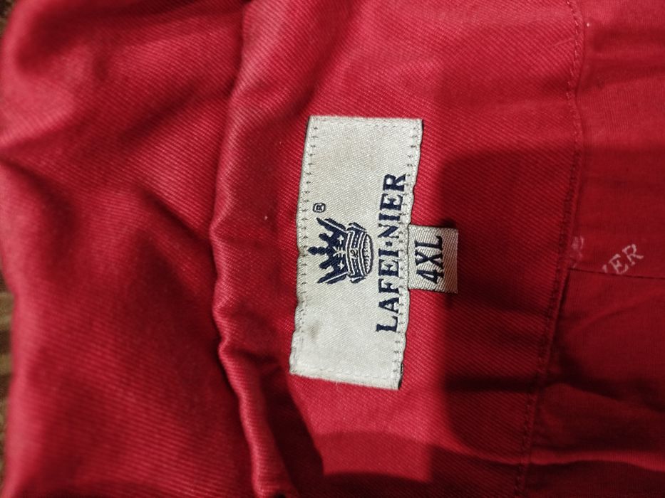 Зимнее пальто и джинсовый плащ