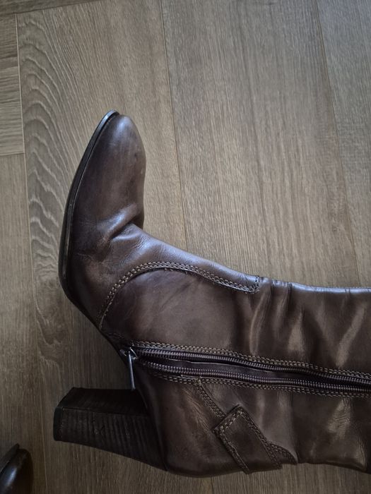 Cizme de piele cu toc