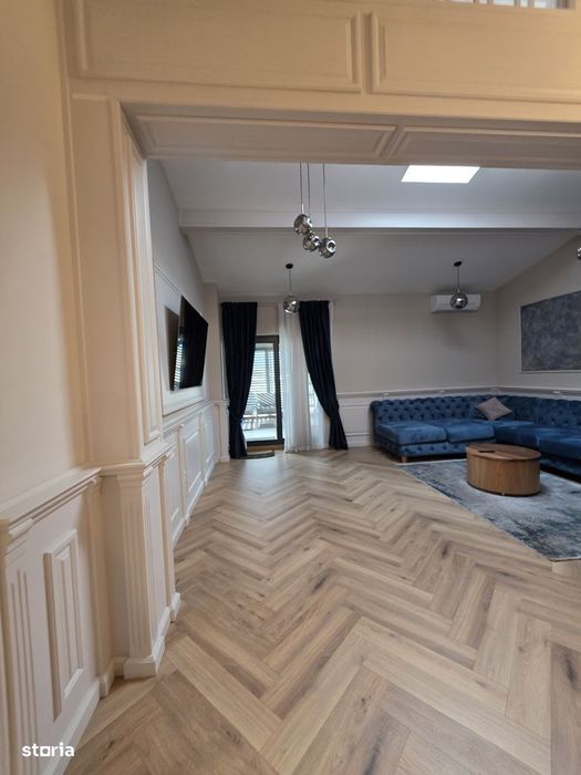 Penthouse exclusivist,parcare proprie!