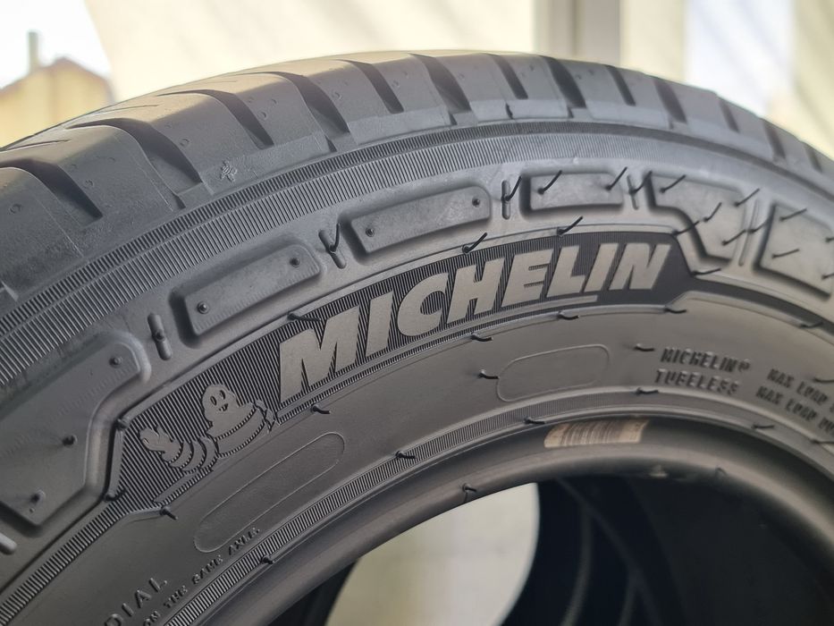 215/65/16 C Michelin 4Броя: 250€ 8мм