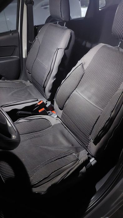 Чехлы комплект универсальные