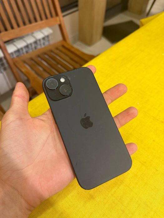 Продам Iphone 15