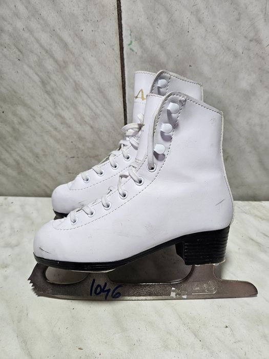 Patine 1046 gheata patinaj artistic American  marime  31  ( 20,5  cm)
