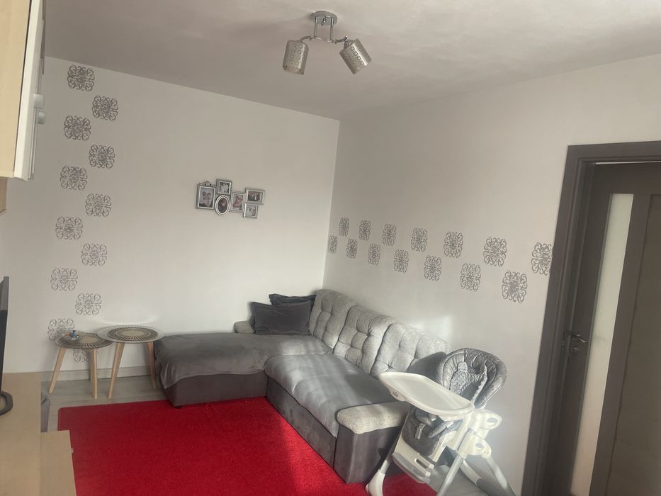 Vand apartament 2 camere