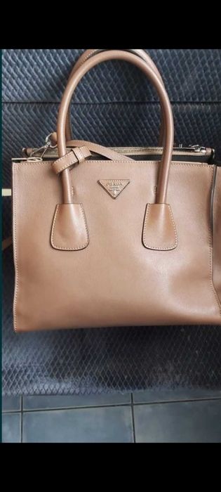 Geaca haina piele naturală geanta prada