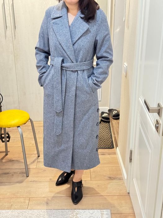 Продам Пальто женское