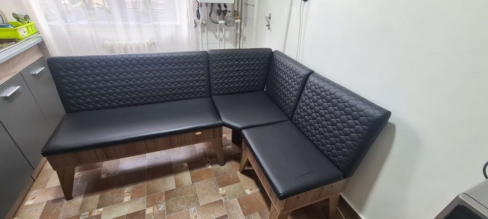 Vând colțar bucătărie Pandora + 2 tabureti