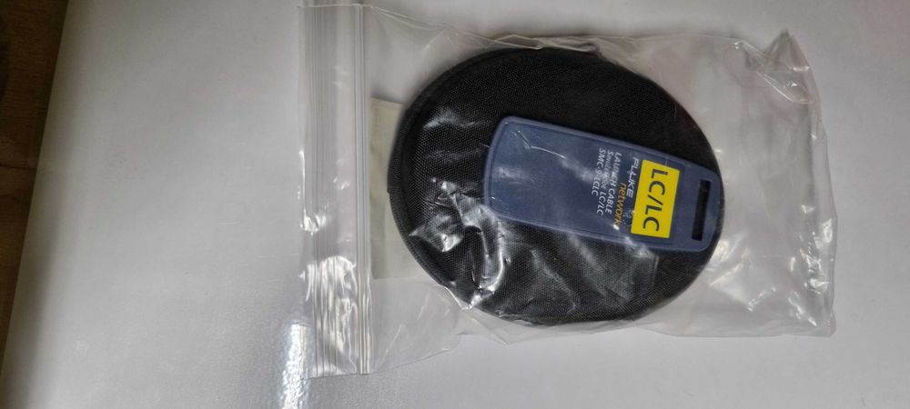 Vand diferite materiale pentru fibra optica