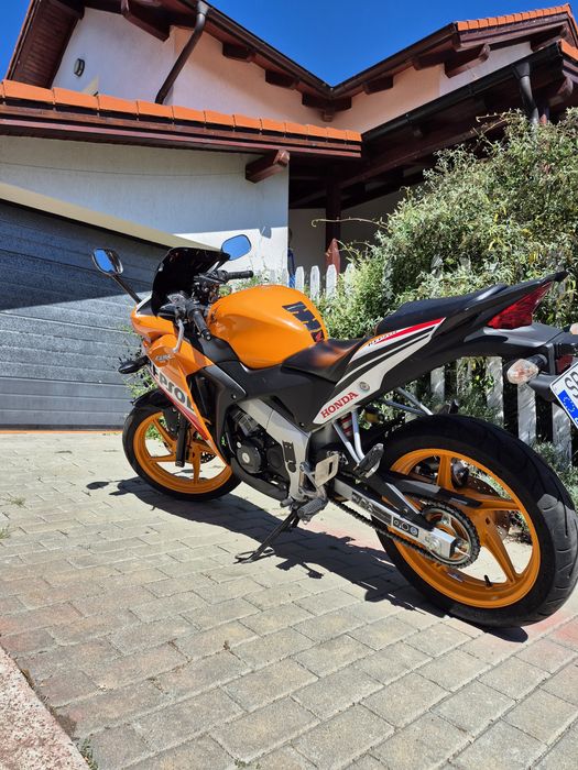 Honda CBR125 Repsol