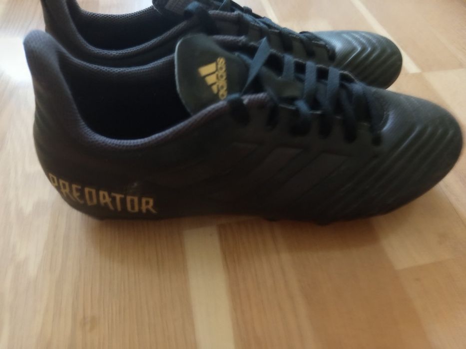 Бутонки Адидас 42.5