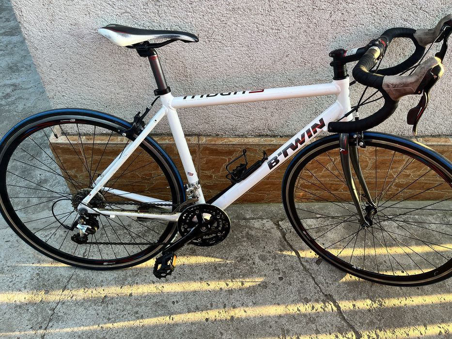 Bicicleta de sosea B’Twin