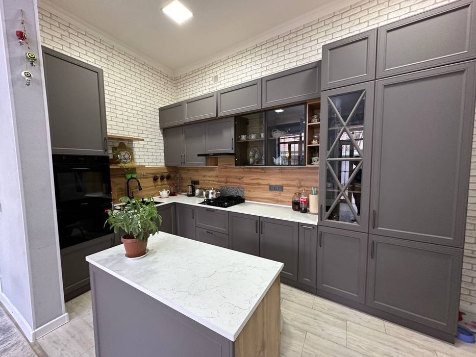 Продается евро дом Юнусабад