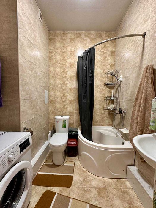 Срочно 1 комнатная квартира Ассалом Сохил 38 м2