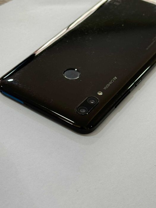 Продавам Huawei P Smart