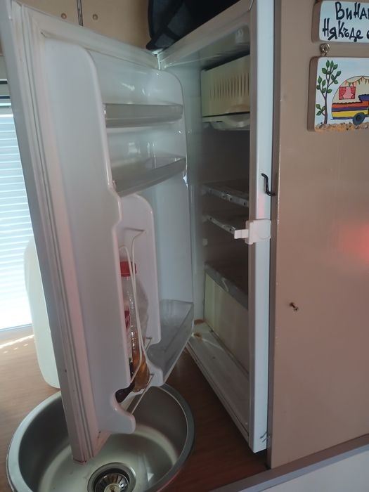 Бус - кемпер, за къмпинг, риболов и удоволствия