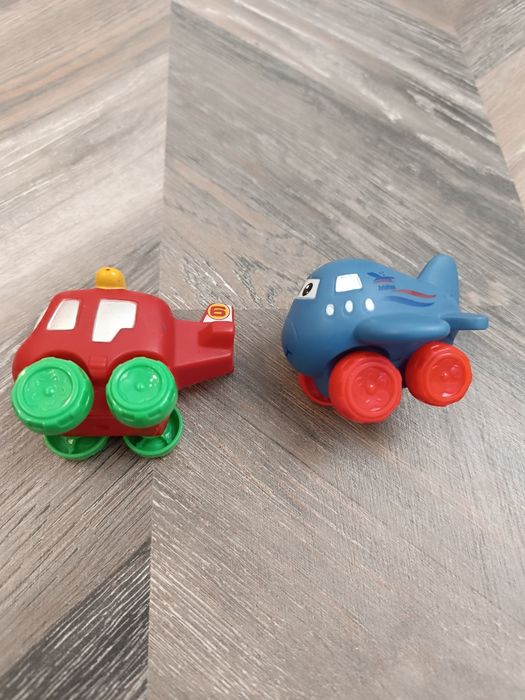 Продам б/у мелкие игрушки